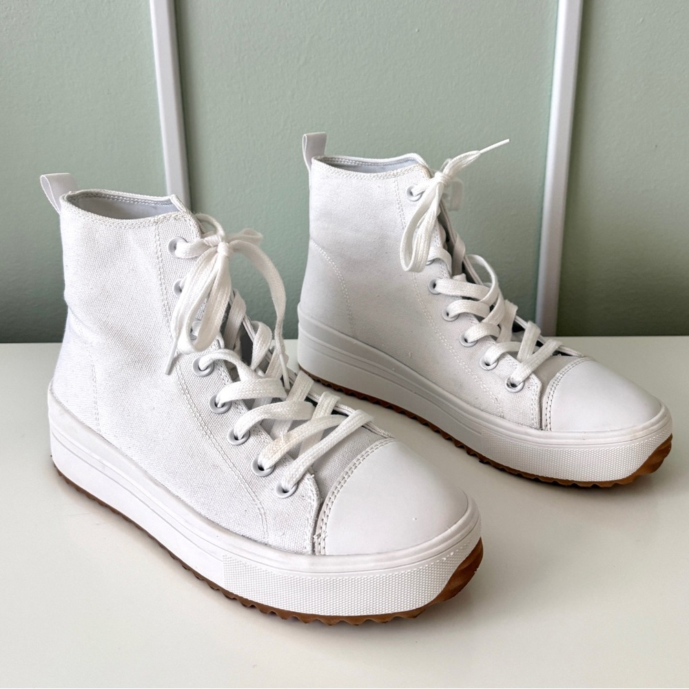 Wild Fable Target White High-Top Platform Women's Sneakers Size 10 Lace Up